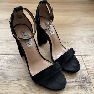 Steve Madden Carrson Black Suede Heels 7
